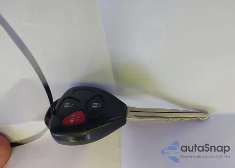 2009 Toyota Matrix S z USA, uszkodzony, nr VIN 2T1KE40E09C029482